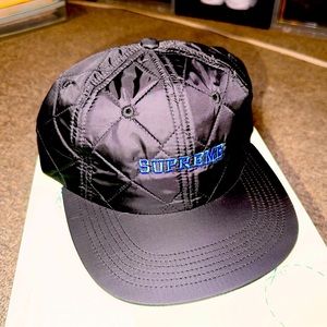 Supreme nylon hat brand new never worn